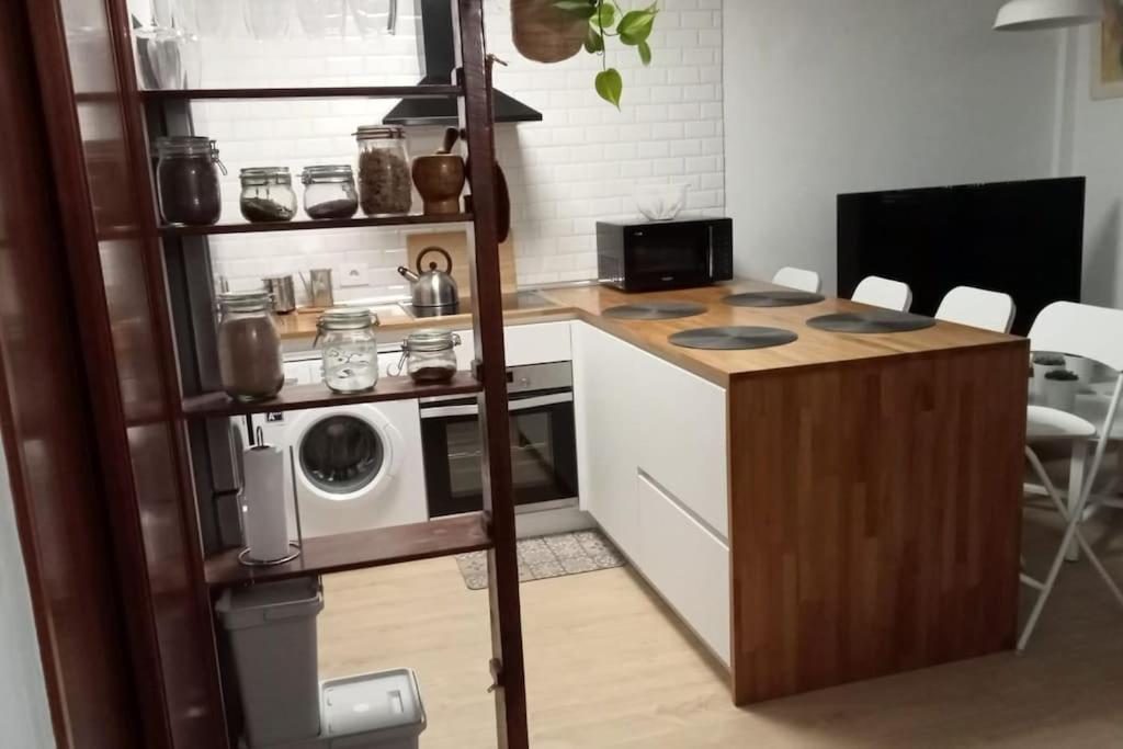 Cozy 2-Floor Apartment With Pool - Casa Nivaria กอสตา เดล ซิเลนซิโอ ภายนอก รูปภาพ